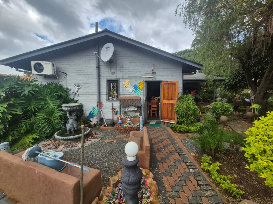 3 Bedroom Property for Sale in Oos Einde North West